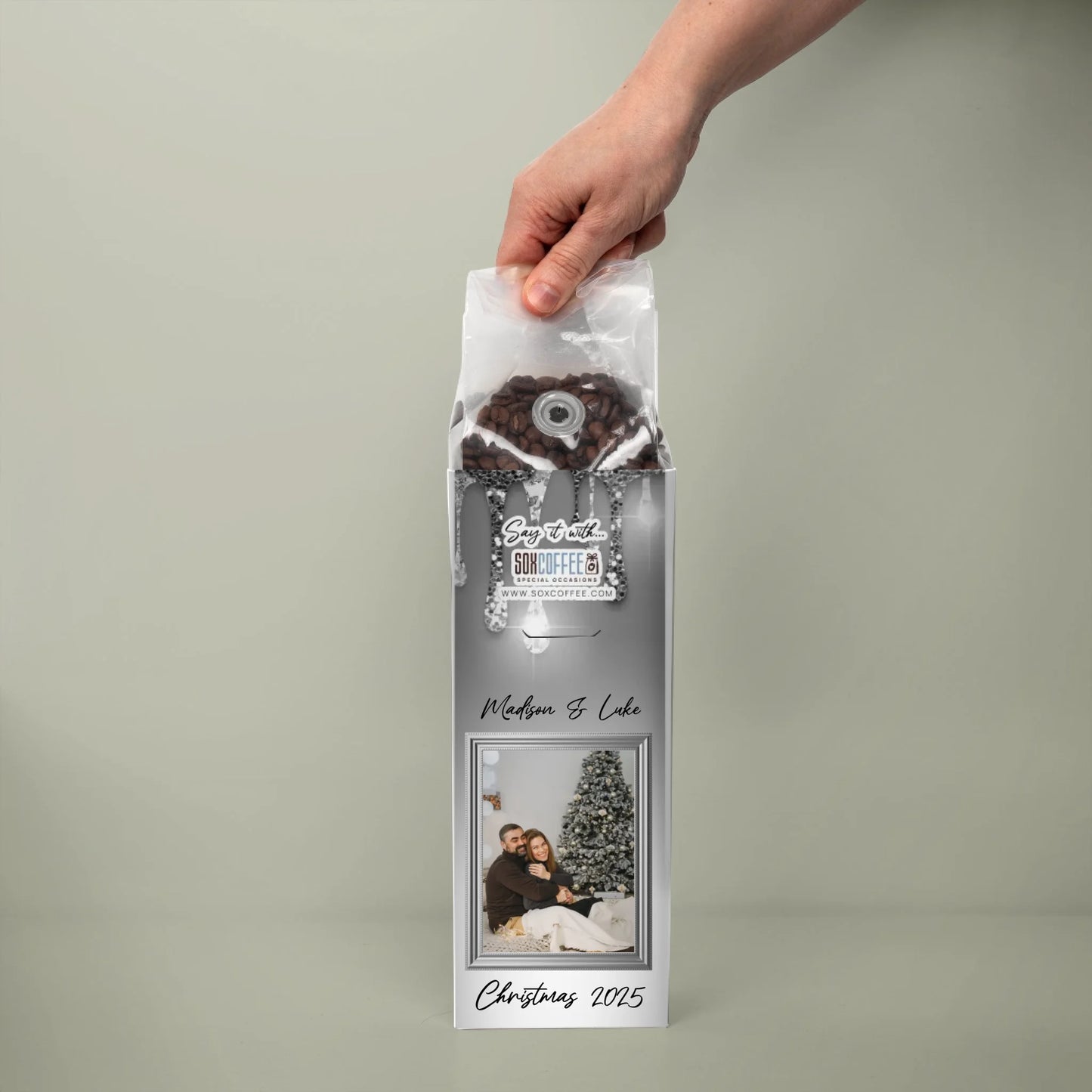 Glam White Silver Drip Pic